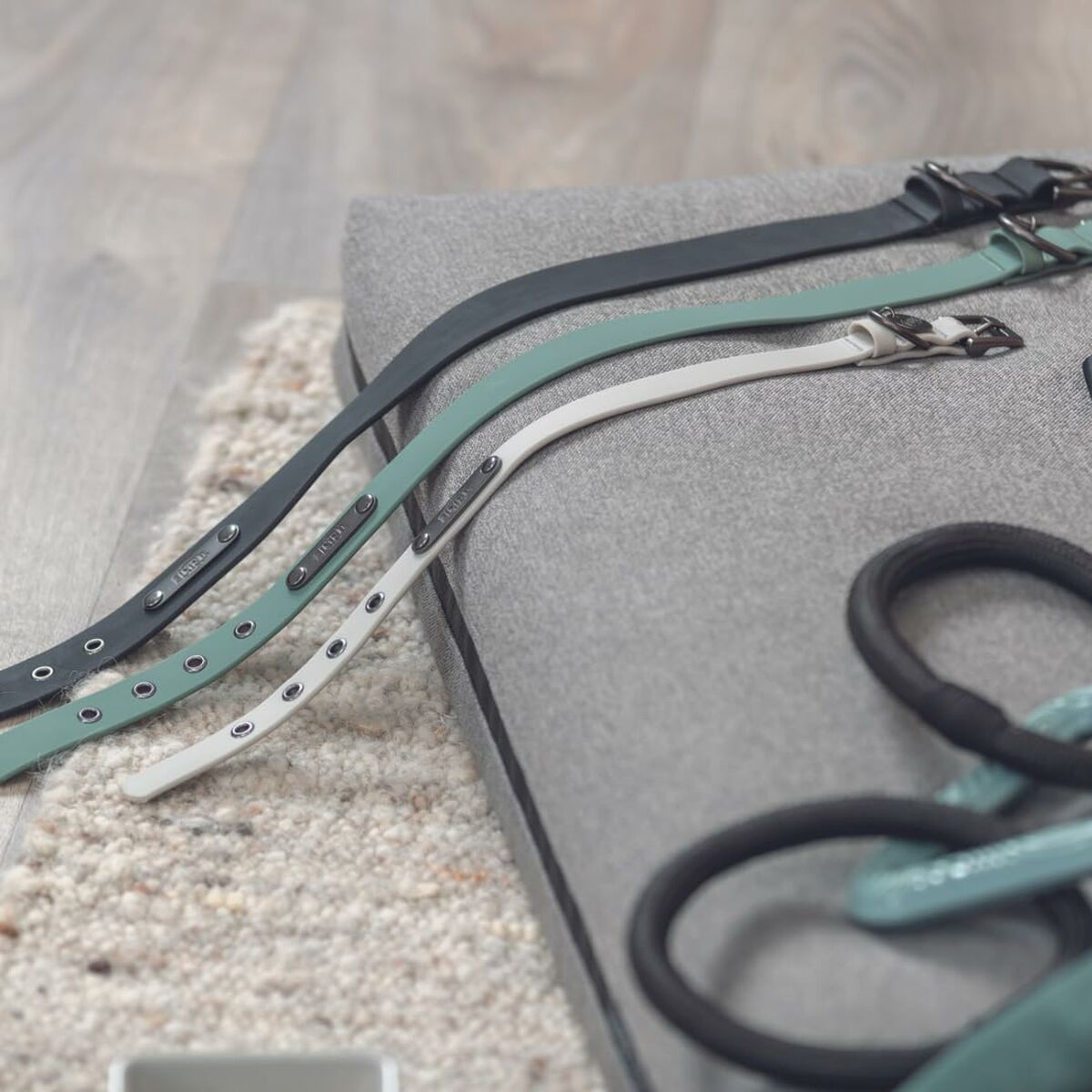 V7H8BF7CA34A4DDB6542939F712D893B87ER5330597P5