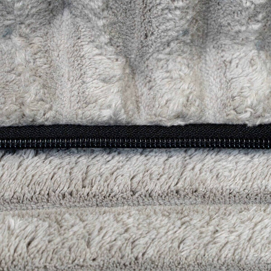 V2HD653CDCAD6D093D4214C01BF198EE732R7639595P2